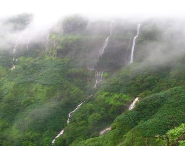 5 Reasons For Visiting Lonavala