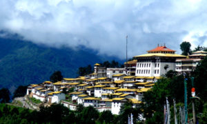 ' . get_the_title() . '